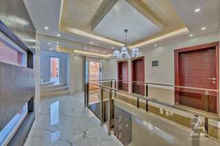 Виллы Sunny Villa with pool Добра-Вода Апартаменты-8