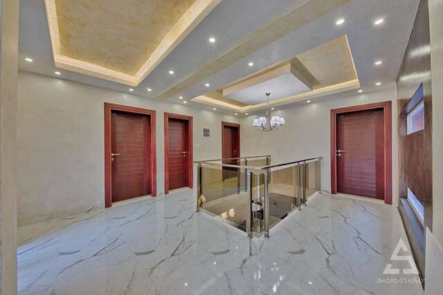 Виллы Sunny Villa with pool Добра-Вода-11